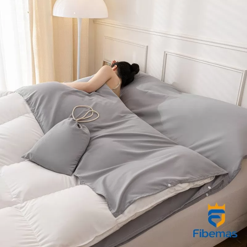 Antistatic sleeping bag